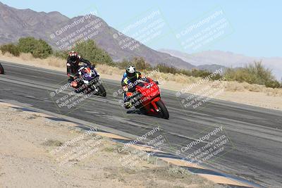 media/Dec-01-2025-Moto Forza (Mon) [[2daa91e15f]]/2-Intermediate Group/Session 4 (Turn 10 Inside)/